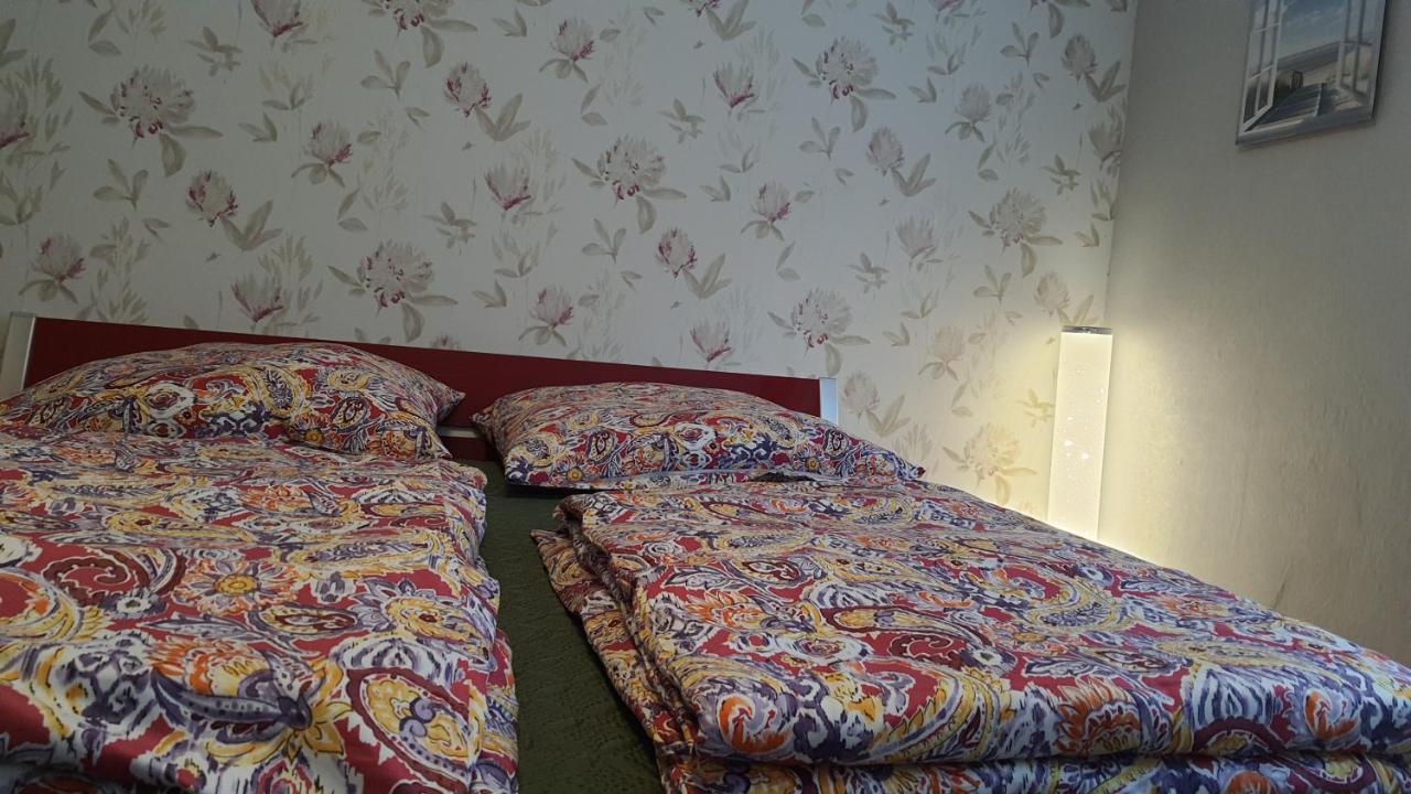 Two-Bedroom Apartment Near Triberg Waterfall トリベルク エクステリア 写真